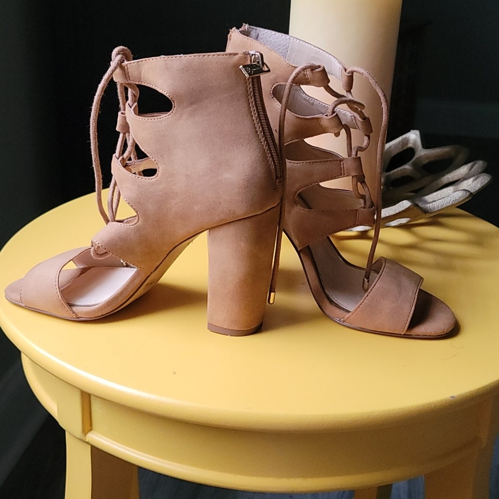 Brand new Jessica Simpson heels size 61/2